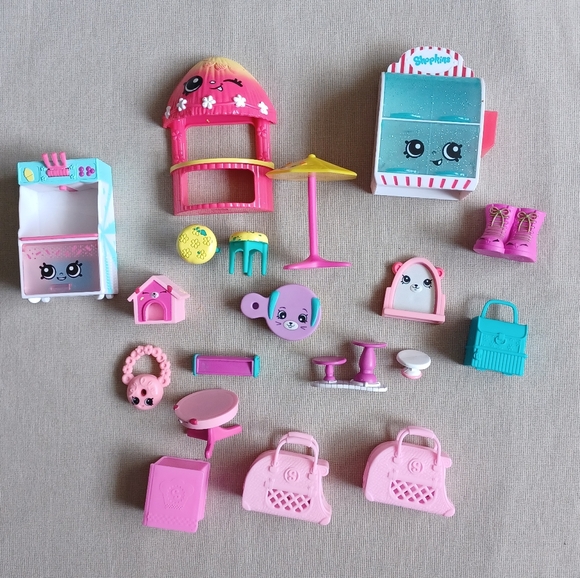 Shopkins Other - Shopkins Toy Bundle